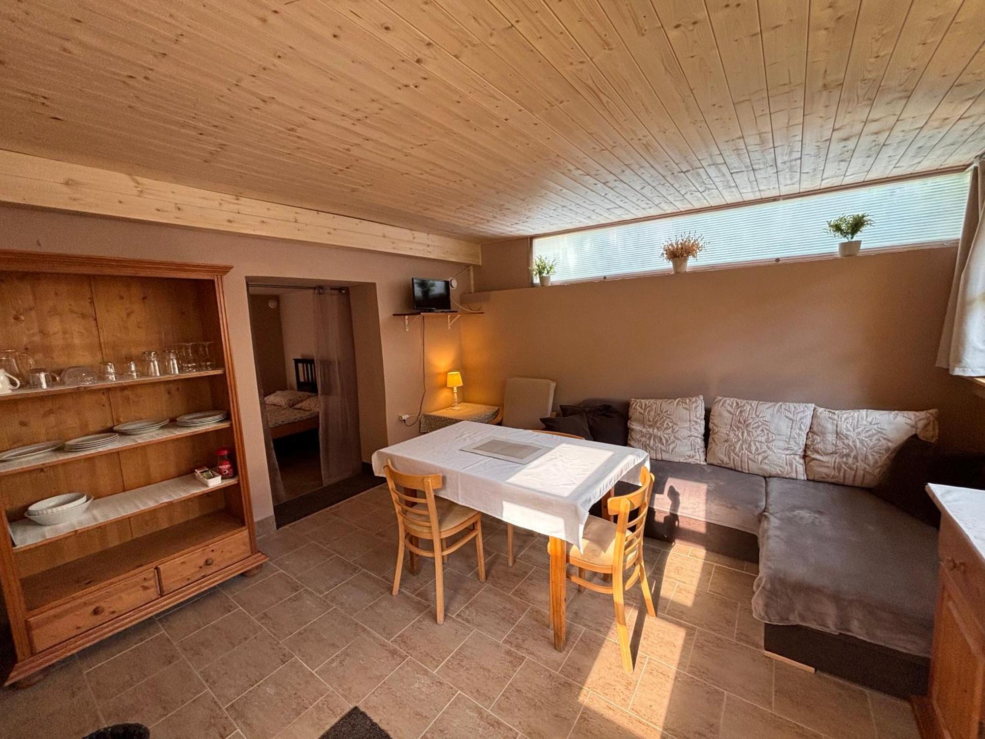 Penzion U Báby Třeboň Exterior foto